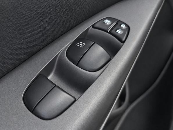 Nissan Sentra VII (B17) с пробегом 2016 года, цена 1 099 000 рублей, 170211 км, седан, Автокод Объявления