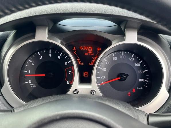 Nissan Juke I Рестайлинг с пробегом 2016 года, цена 1 400 000 рублей, 163828 км, внедорожник, Автокод Объявления