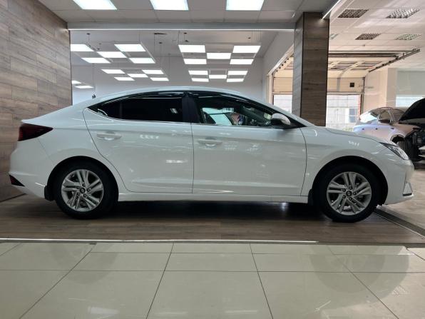 Hyundai Elantra VI (AD) Рестайлинг с пробегом 2020 года, цена 1 650 000 рублей, 81000 км, седан, Автокод Объявления