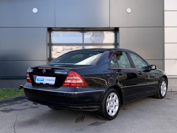 Mercedes-Benz C-Класс II (W203) Рестайлинг с пробегом 2004 года, цена 819 000 рублей, 251667 км, седан, Автокод Объявления