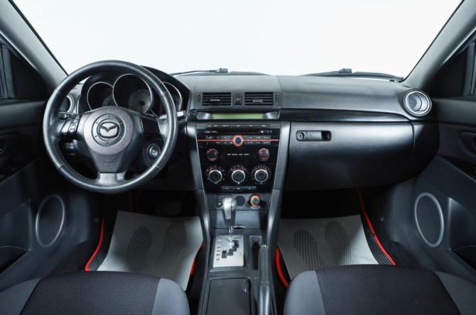 Mazda 3 I (BK) Рестайлинг с пробегом 2008 года, цена 749 000 рублей, 209880 км, седан, Автокод Объявления