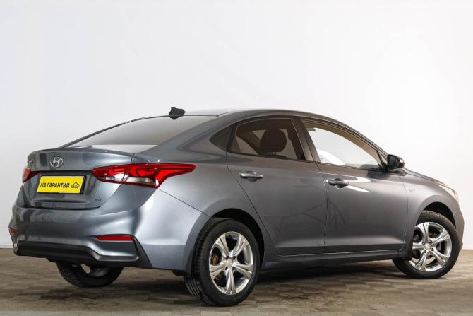 Hyundai Solaris II с пробегом 2017 года, цена 1 259 000 рублей, 111500 км, седан, Автокод Объявления