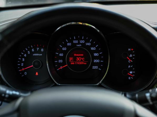 Kia Rio III с пробегом 2014 года, цена 840 000 рублей, 174353 км, седан, Автокод Объявления