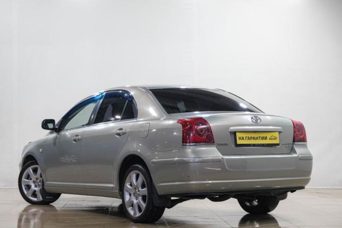 Toyota Avensis II с пробегом 2004 года, цена 699 000 рублей, 347000 км, седан, Автокод Объявления