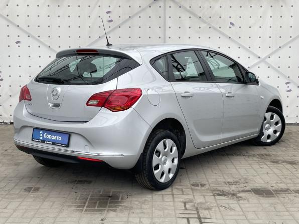 Opel Astra J Рестайлинг с пробегом 2013 года, цена 880 000 рублей, 97163 км, хэтчбек, Автокод Объявления