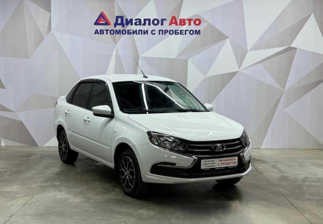 Lada (ВАЗ) Granta I Рестайлинг с пробегом 2024 года, цена 700 000 рублей, 31936 км, седан, Автокод Объявления