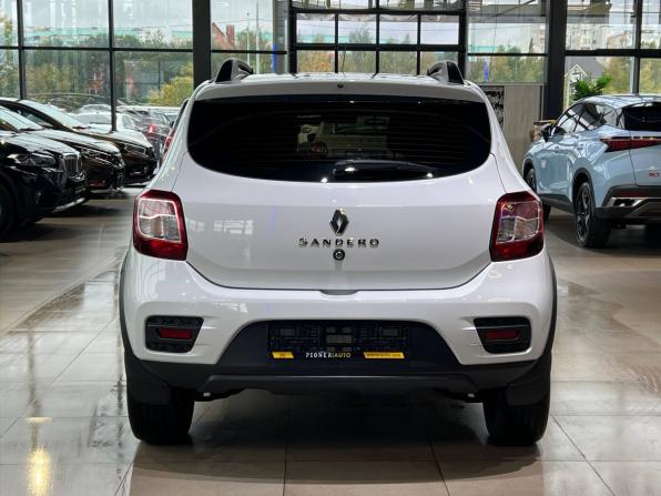 Renault Sandero II Рестайлинг с пробегом 2019 года, цена 1 320 000 рублей, 88000 км, хэтчбек, Автокод Объявления