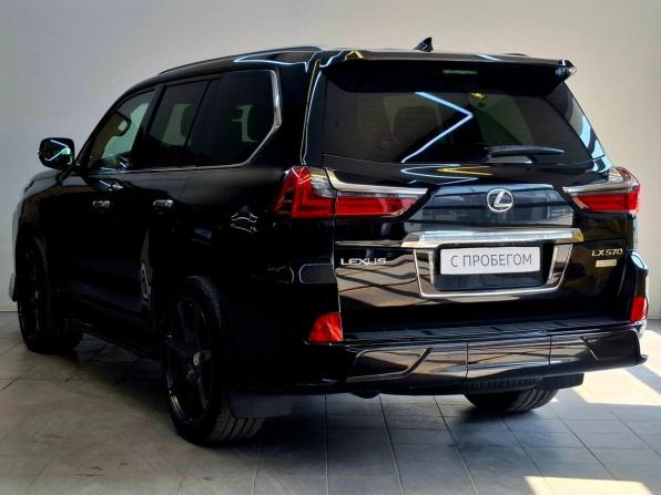 Lexus LX III Рестайлинг 2 с пробегом 2018 года, цена 10 590 000 рублей, 84670 км, внедорожник, Автокод Объявления