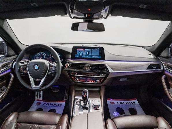 BMW 5 серии VII (G30/G31/G38) с пробегом 2017 года, цена 3 700 000 рублей, 200000 км, седан, Автокод Объявления