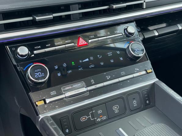 Hyundai Santa Fe V (MX5) с пробегом 2026 года, цена 5 375 000 рублей, 30 км, внедорожник, Автокод Объявления