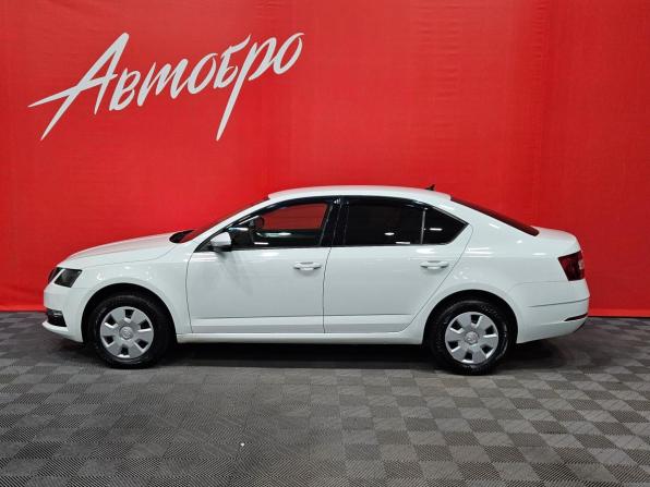 Skoda Octavia III (A7) Рестайлинг с пробегом 2019 года, цена 1 485 000 рублей, 144361 км, лифтбек, Автокод Объявления