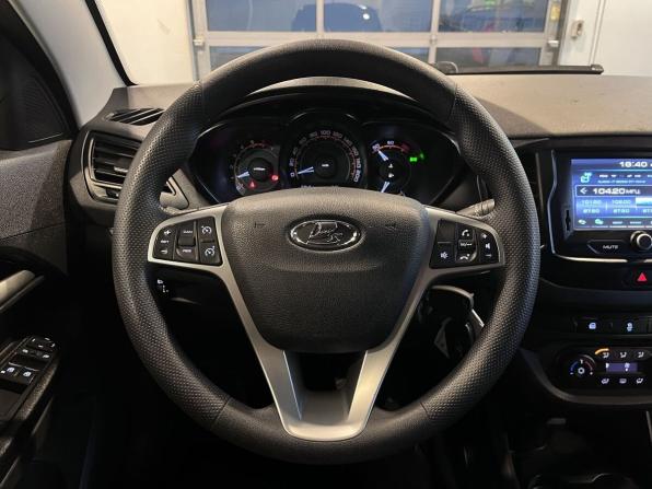 Lada (ВАЗ) Vesta I с пробегом 2018 года, цена 915 000 рублей, 50451 км, седан, Автокод Объявления