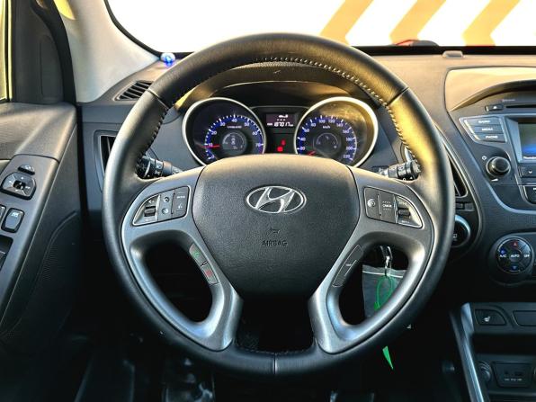 Hyundai ix35 I Рестайлинг с пробегом 2014 года, цена 1 225 000 рублей, 187001 км, внедорожник, Автокод Объявления