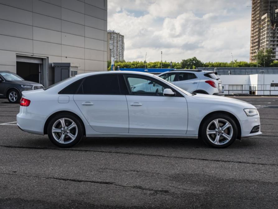 Audi A4 IV (B8) Рестайлинг Москва  - изображение 4