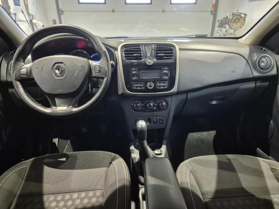Renault Logan II Москва  - изображение 8