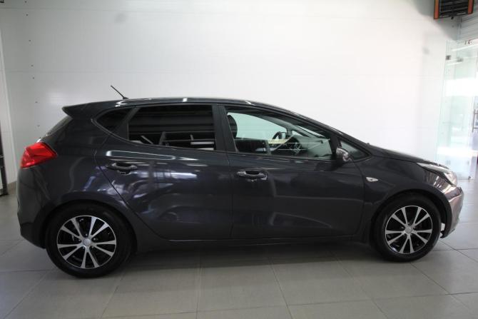 Kia Ceed II с пробегом 2012 года, цена 840 000 рублей, 191538 км, хэтчбек, Автокод Объявления