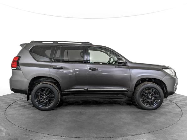 Toyota Land Cruiser Prado 150 Series Рестайлинг 2 с пробегом 2018 года, цена 4 150 000 рублей, 116994 км, внедорожник, Автокод Объявления
