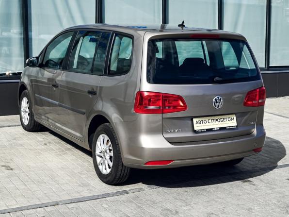 Volkswagen Touran I Рестайлинг 2 с пробегом 2012 года, цена 1 099 000 рублей, 121416 км, компактвэн, Автокод Объявления