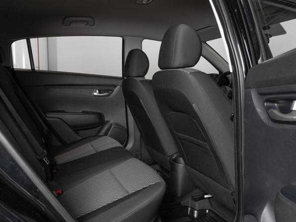 Kia Rio IV с пробегом 2017 года, цена 1 551 500 рублей, 42599 км, хэтчбек, Автокод Объявления