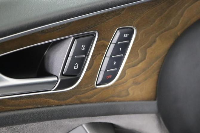 Audi A6 IV (C7) с пробегом 2013 года, цена 1 189 990 рублей, 298976 км, седан, Автокод Объявления