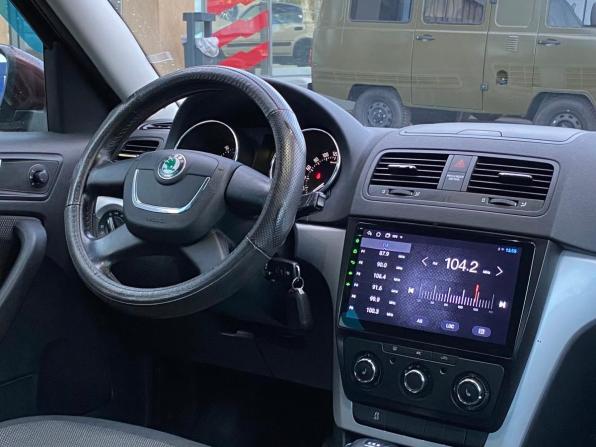 Skoda Yeti I с пробегом 2012 года, цена 699 000 рублей, 143859 км, внедорожник, Автокод Объявления