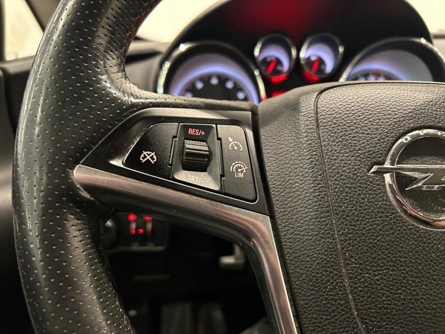 Opel Astra J Рестайлинг Санкт-Петербург  - изображение 20