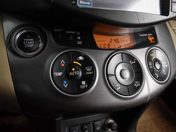 Toyota RAV4 III (XA30) с пробегом 2009 года, цена 1 148 000 рублей, 287414 км, внедорожник, Автокод Объявления