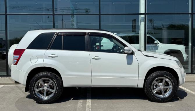 Suzuki Grand Vitara II Рестайлинг с пробегом 2010 года, цена 1 075 000 рублей, 207696 км, внедорожник, Автокод Объявления
