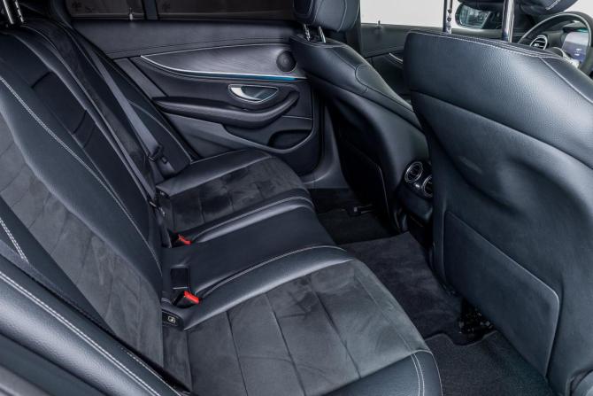 Mercedes-Benz E-Класс V (W213 S213 C238) с пробегом 2019 года, цена 3 540 000 рублей, 111704 км, седан, Автокод Объявления