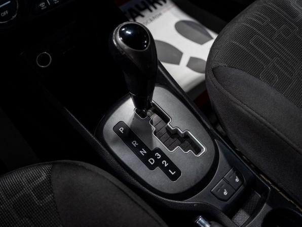 Kia Rio III с пробегом 2012 года, цена 935 000 рублей, 59600 км, хэтчбек, Автокод Объявления