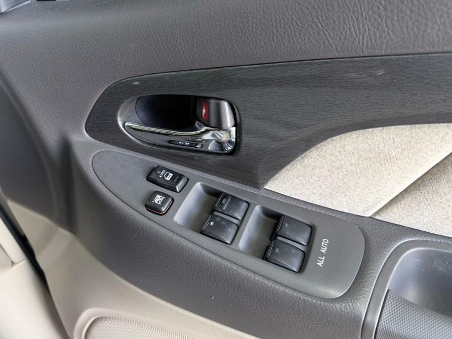 Toyota Alphard I Рестайлинг Уфа  - изображение 16
