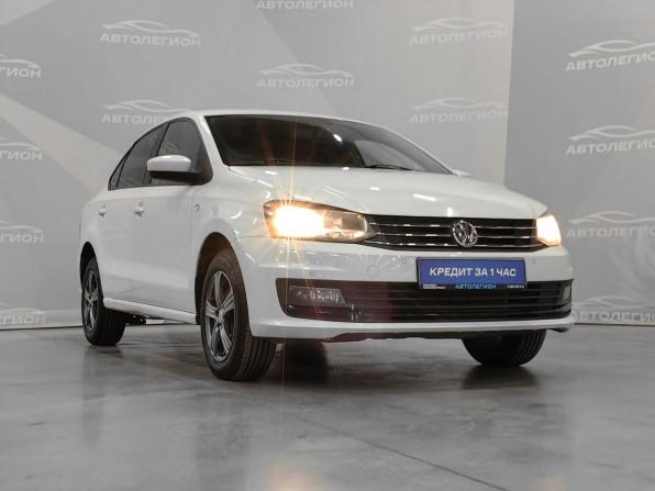 Volkswagen Polo V Рестайлинг с пробегом 2016 года, цена 1 050 000 рублей, 147000 км, седан, Автокод Объявления