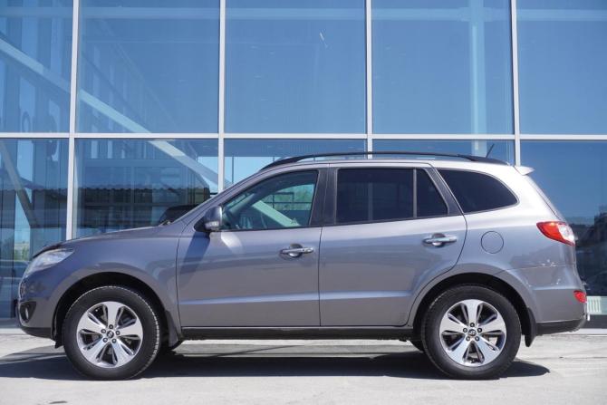 Hyundai Santa Fe II Рестайлинг с пробегом 2012 года, цена 1 245 000 рублей, 307371 км, внедорожник, Автокод Объявления