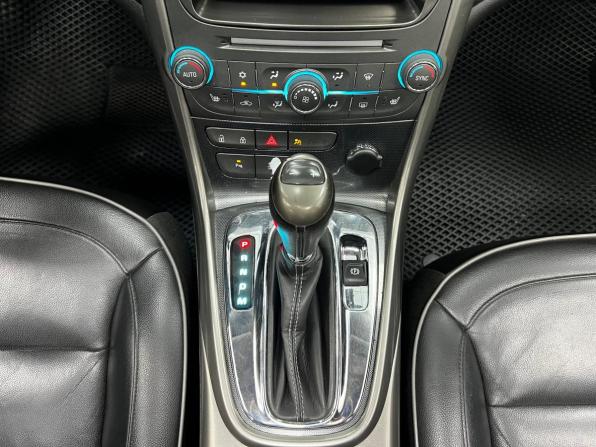 Chevrolet Malibu VIII с пробегом 2012 года, цена 950 000 рублей, 220000 км, седан, Автокод Объявления