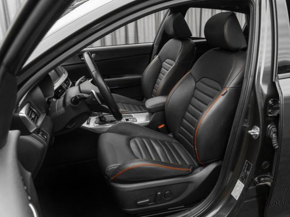 Kia Optima IV Рестайлинг с пробегом 2019 года, цена 2 370 000 рублей, 98700 км, седан, Автокод Объявления