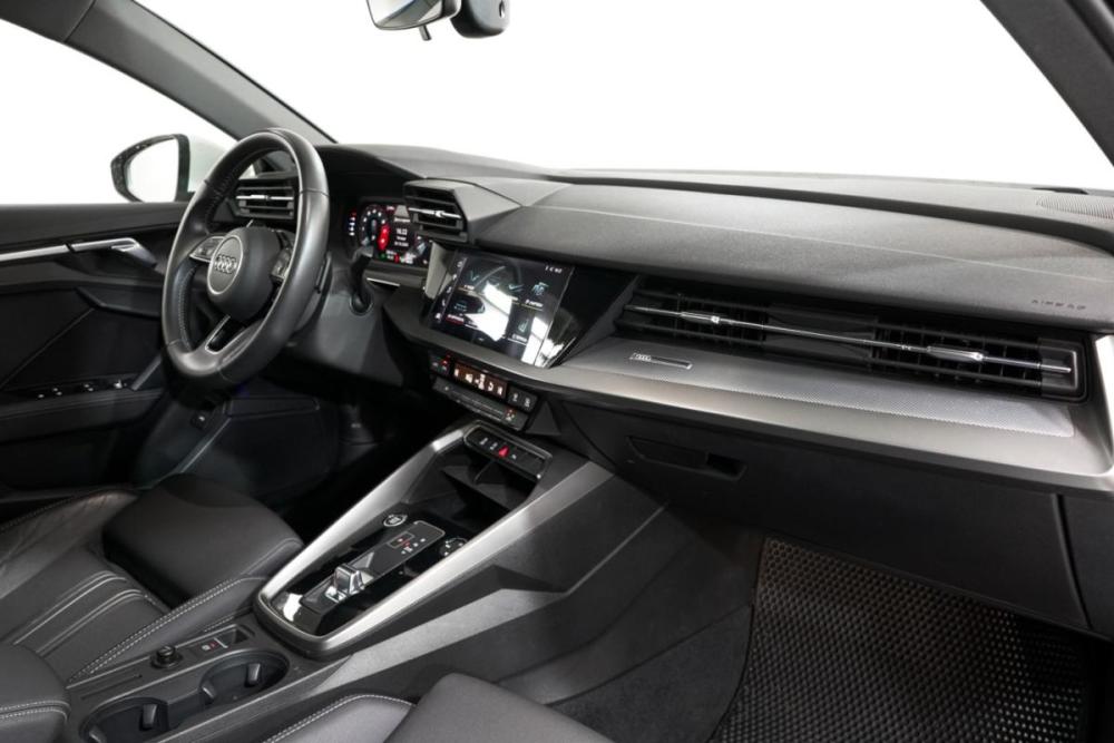 Audi A3 IV (8Y) Москва  - изображение 9