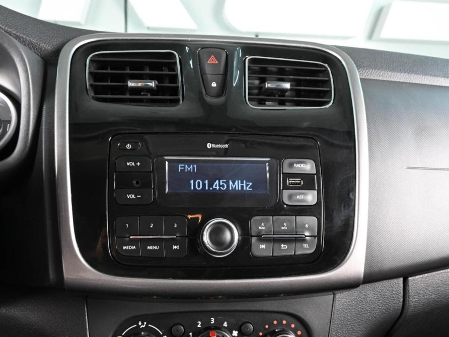 Renault Logan II Рестайлинг Ростов-на-Дону  - изображение 12