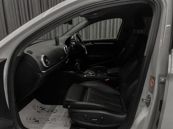 Audi A3 III (8V) Рестайлинг с пробегом 2019 года, цена 1 980 000 рублей, 40000 км, седан, Автокод Объявления