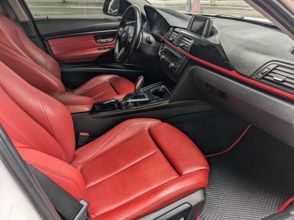 BMW 3 серии VI (F3x) с пробегом 2011 года, цена 1 595 000 рублей, 216000 км, седан, Автокод Объявления