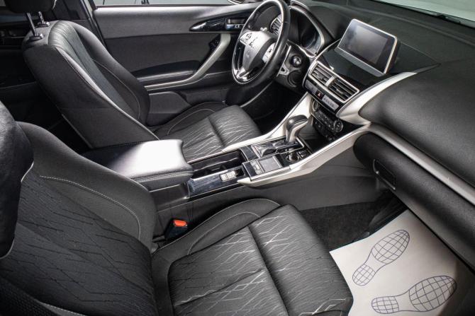 Mitsubishi Eclipse Cross I с пробегом 2019 года, цена 1 999 000 рублей, 93909 км, внедорожник, Автокод Объявления