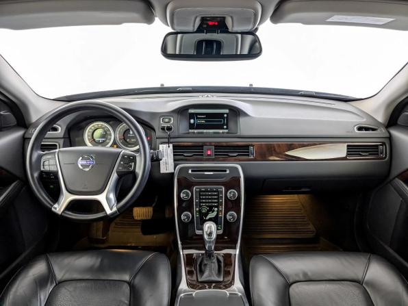 Volvo S80 II Рестайлинг с пробегом 2013 года, цена 2 480 000 рублей, 80095 км, седан, Автокод Объявления