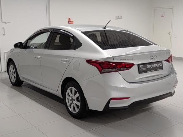 Hyundai Solaris II с пробегом 2017 года, цена 1 249 000 рублей, 115050 км, седан, Автокод Объявления