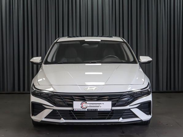 Hyundai Elantra VII (CN7) Рестайлинг с пробегом 2023 года, цена 1 999 000 рублей, 66021 км, седан, Автокод Объявления