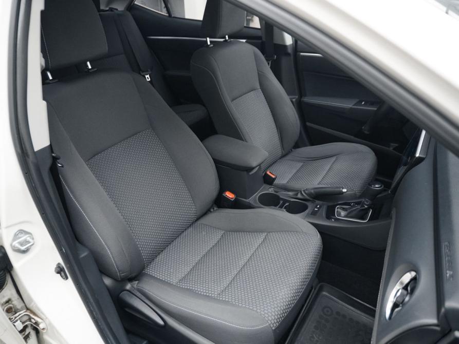 Toyota Corolla XI (E160 E170 E180) Рестайлинг 1 Ростов-на-Дону  - изображение 21