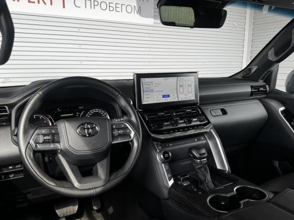 Toyota Land Cruiser 300 Series с пробегом 2025 года, цена 14 550 000 рублей, 9331 км, внедорожник, Автокод Объявления