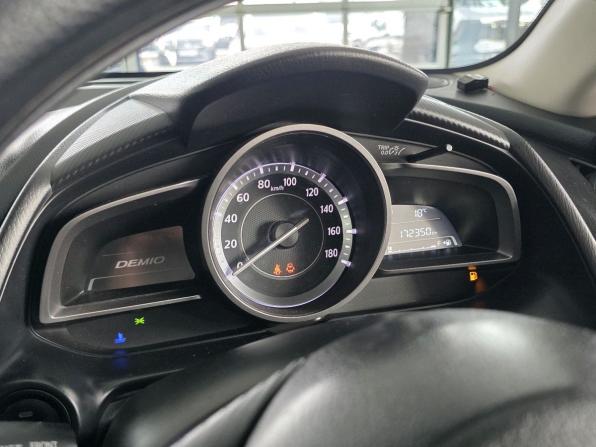Mazda Demio IV (DJ) с пробегом 2016 года, цена 916 000 рублей, 172350 км, хэтчбек, Автокод Объявления