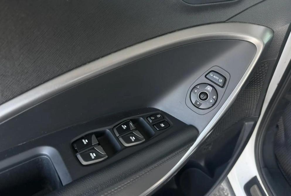 Hyundai Santa Fe III Киров  - изображение 15