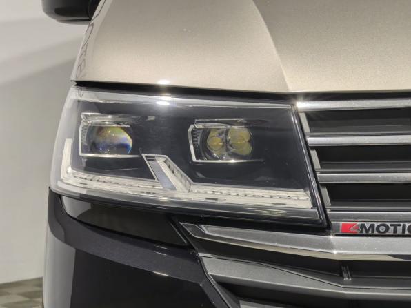 Volkswagen Multivan T6 Рестайлинг с пробегом 2020 года, цена 6 377 000 рублей, 104461 км, минивэн, Автокод Объявления