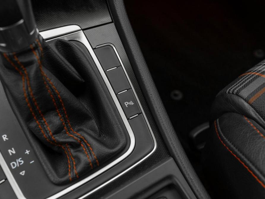 Volkswagen Golf GTI VII Москва  - изображение 25