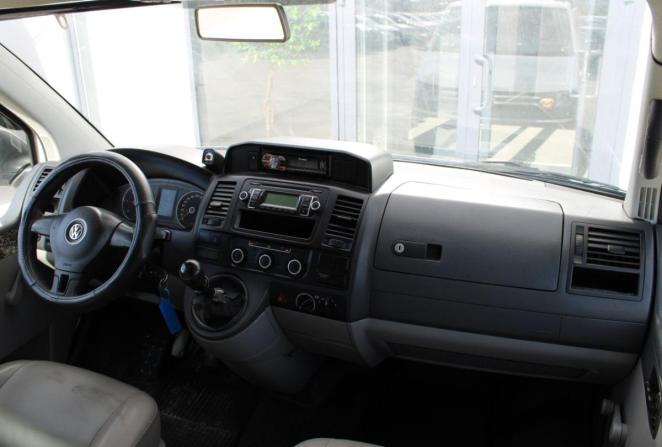 Volkswagen Transporter T5 Рестайлинг с пробегом 2011 года, цена 1 295 000 рублей, 488236 км, фургон, Автокод Объявления